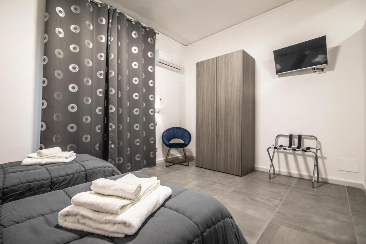 Piano Monaco Apartment Каріні Екстер'єр фото