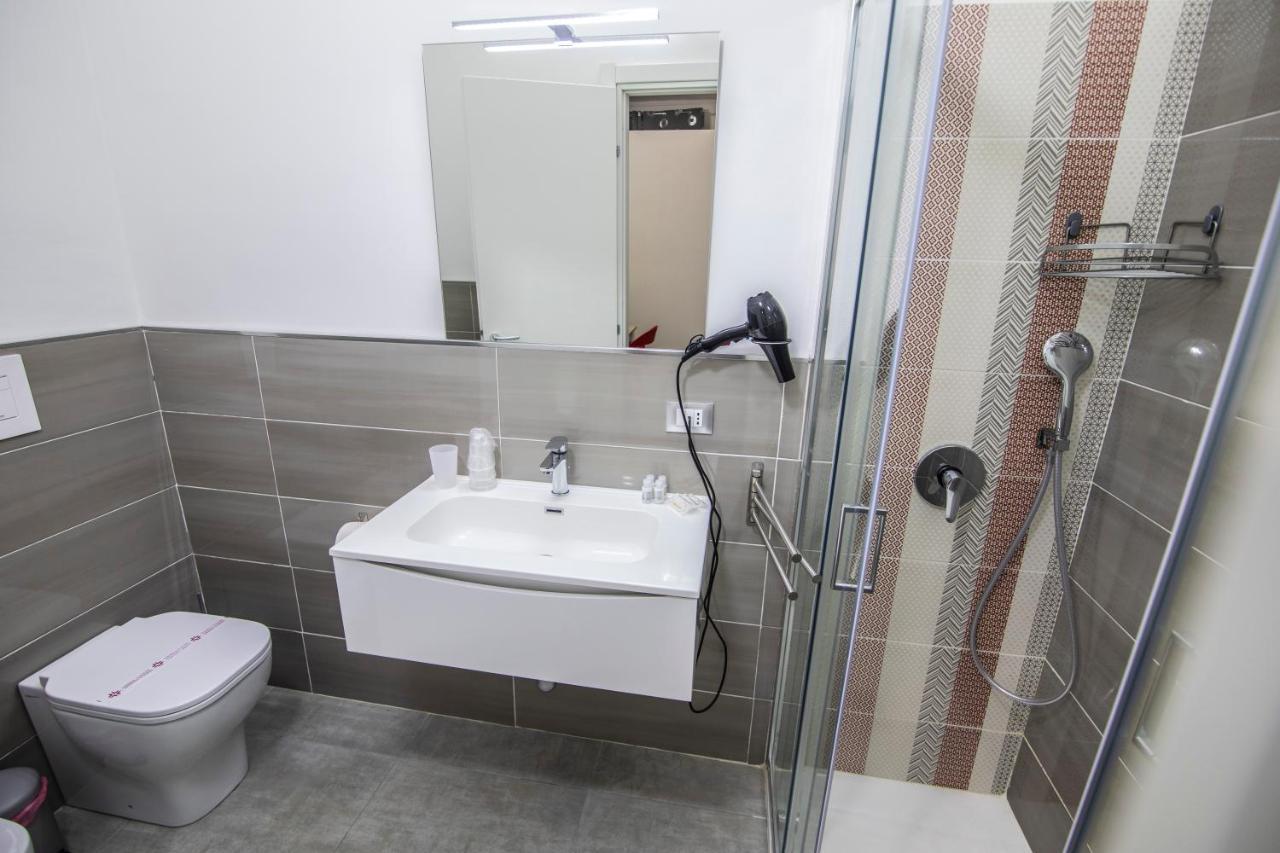 Piano Monaco Apartment Каріні Екстер'єр фото